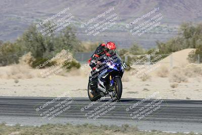 media/Dec-07-2025-CVMA (Sun) [[3e7d2de5dc]]/Race 8-Middleweight Shootout/